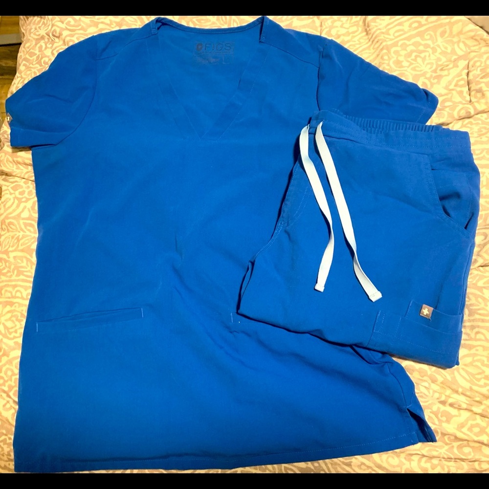 FIGS Royal Blue Scrub Set